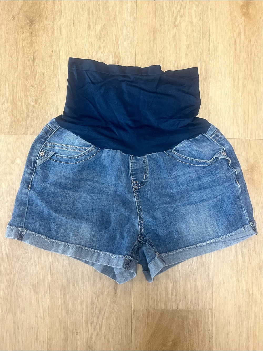 Maternity Denim Shorts with Dark Blue Stretch Waistband